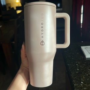 Hydrojug in mauve color